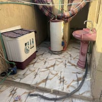 بيت زراعي • مساحة ١٢٠ • قريب شارع الخضر