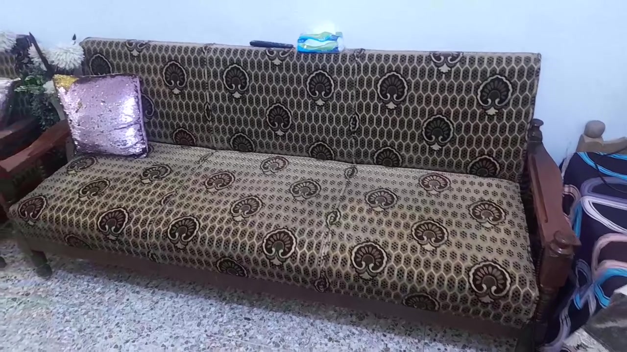 للبيع
تخم قنفات عشر مقاعد نضيف ٢٥٠ الف بي مجال
طباخ ٤ عيون نضيف وشغال ١٠٠ الف بي مجال العنوان كميره قرب الجزيرة السياحة ***********
