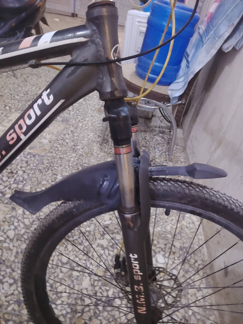 بايسكل جبلي ماركه ان ام بي سبورت بايسكل يخبل بي كلش قليل جرادكدامكم سعره بلموقع 400 اريده 200
بغداد الزعفرانيه ***********
