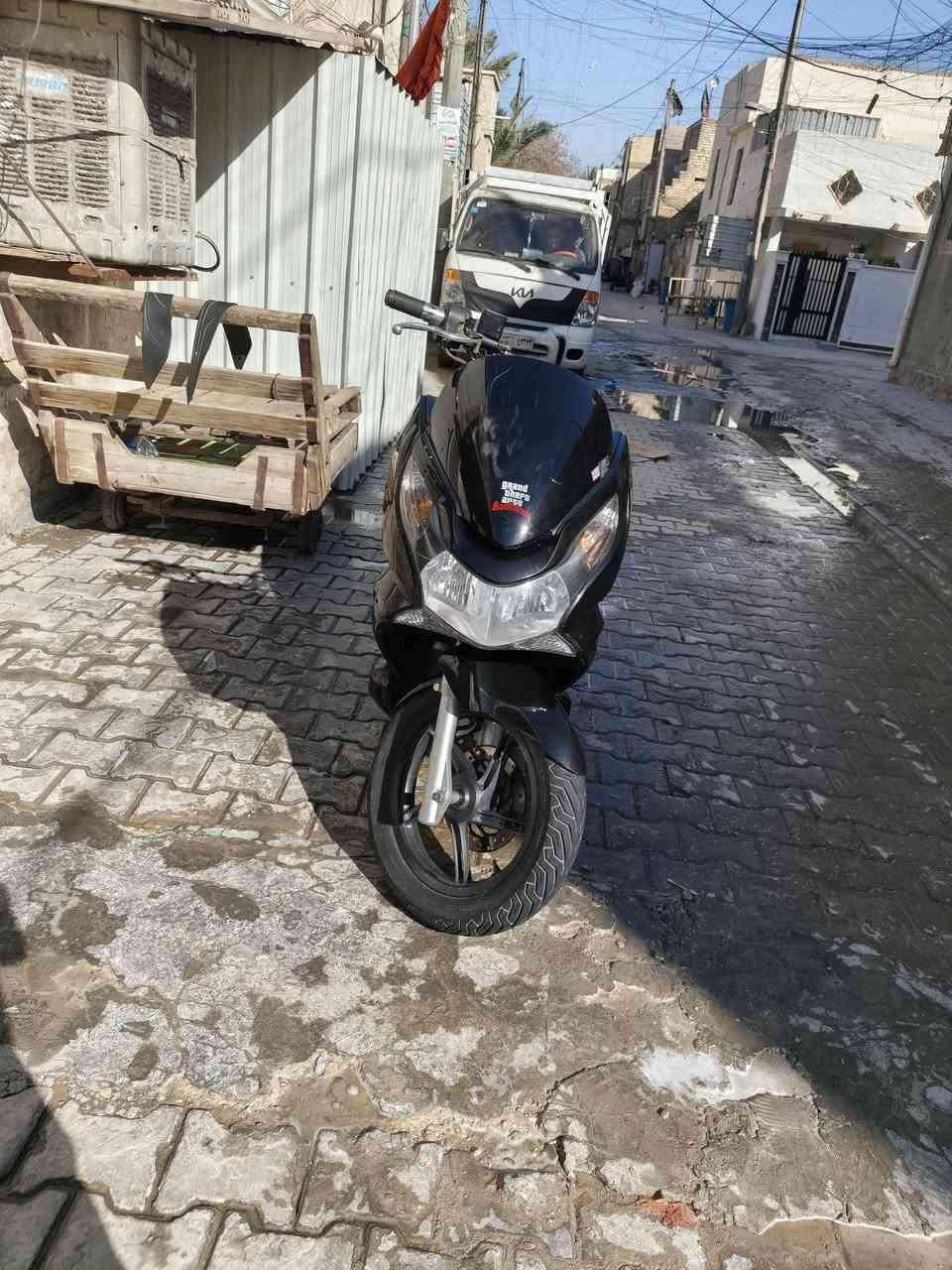 السلام عليكم دراجه PcX للبيع محرك 125 ياباني دراجه نضيفه مكانها الحرية للاستفسار الاتصال علا الرقم‏‪***********
