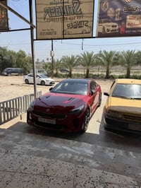 كيا ستنكر gt2 2018 ماشيه ٦٠ميل سيارة بحالة جيدة  سنوية وهزه ورقم جديد ...