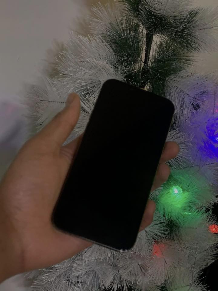 iPhone 13 Pro Max 
ذاكره 256 
بطاريه 86 
دبل سيمكرت 
نموذج m
جهاز كله نورمال شرط حاسبه 
بدون اي خلل كله شرط 
سعره 635 الف 
***********
