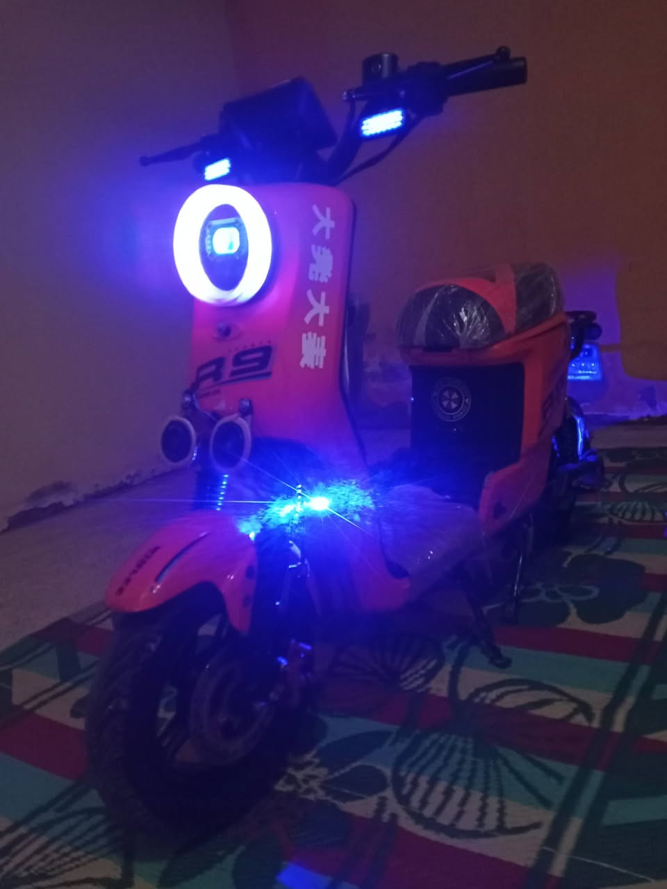 السلام عليكم دراجه r9للبيع موديل 2025سعر475
عنوان بصره حيانيه
رقم لاستفسار ***********..
