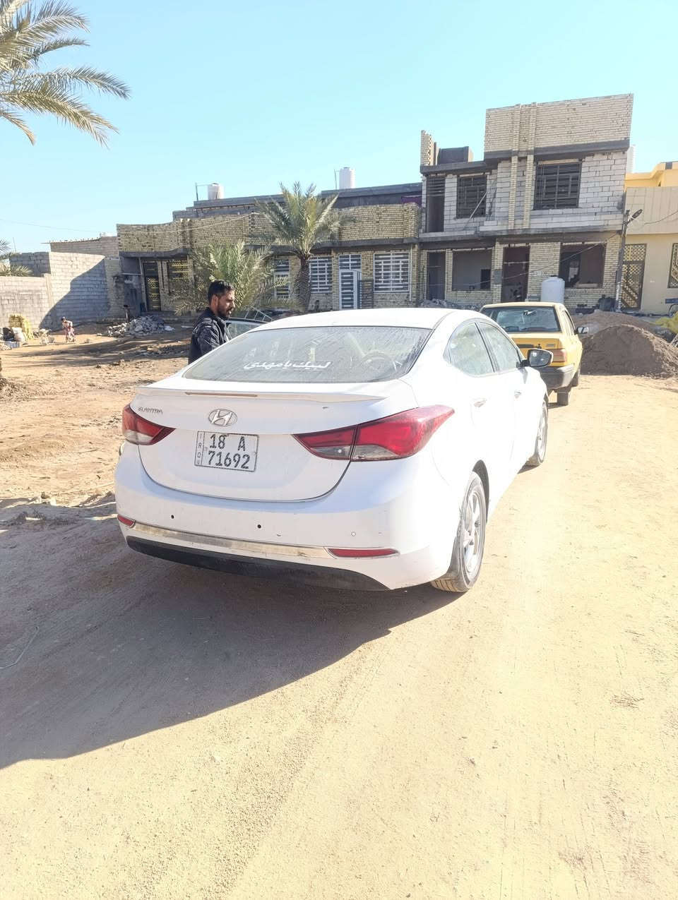 السلام عليكم حبايب  سياره النتره وارد خليجي السياره بيها قطعتين كما موضح بل سونر  باقي السياره كفاله السياره معروضه (120)وبيها مجال وهاذه رقمي ***********
