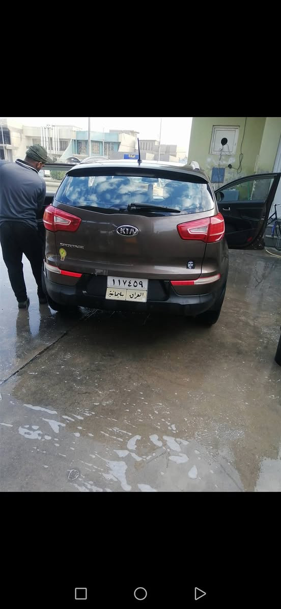 سبورتج ٢٠١٢ خليجي فول مواصفات عدى البصمه كفاله عامه للبيع او امراوس بسياره صالون مكانه ديوانيه ***********
