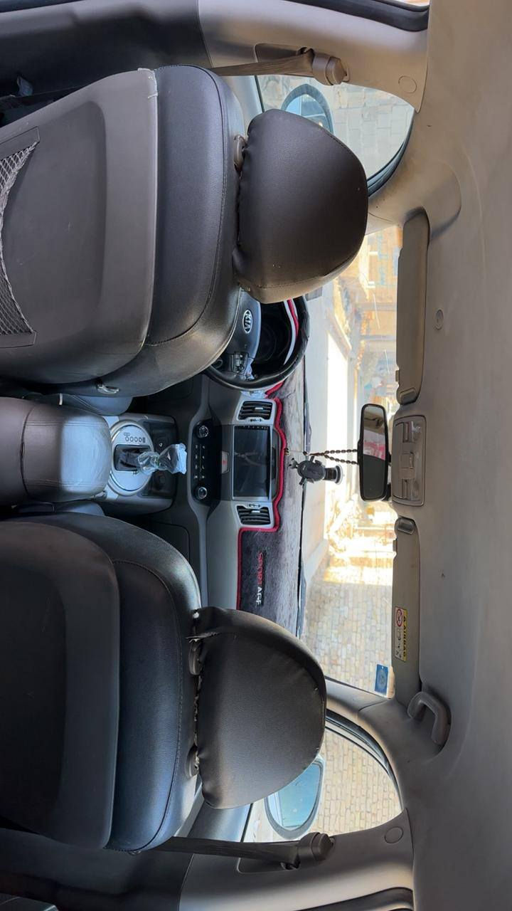 من رخصه الدمن كياسبورتج موديل2015 للبيع سعرها ١٤٥ او بيهه مجال للطيبين الستفسار ع الرقم ***********
