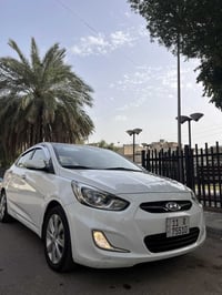 اكسنت ٢٠١٢ • مكينة ١٦٠٠ • مكفولة من الصبغ