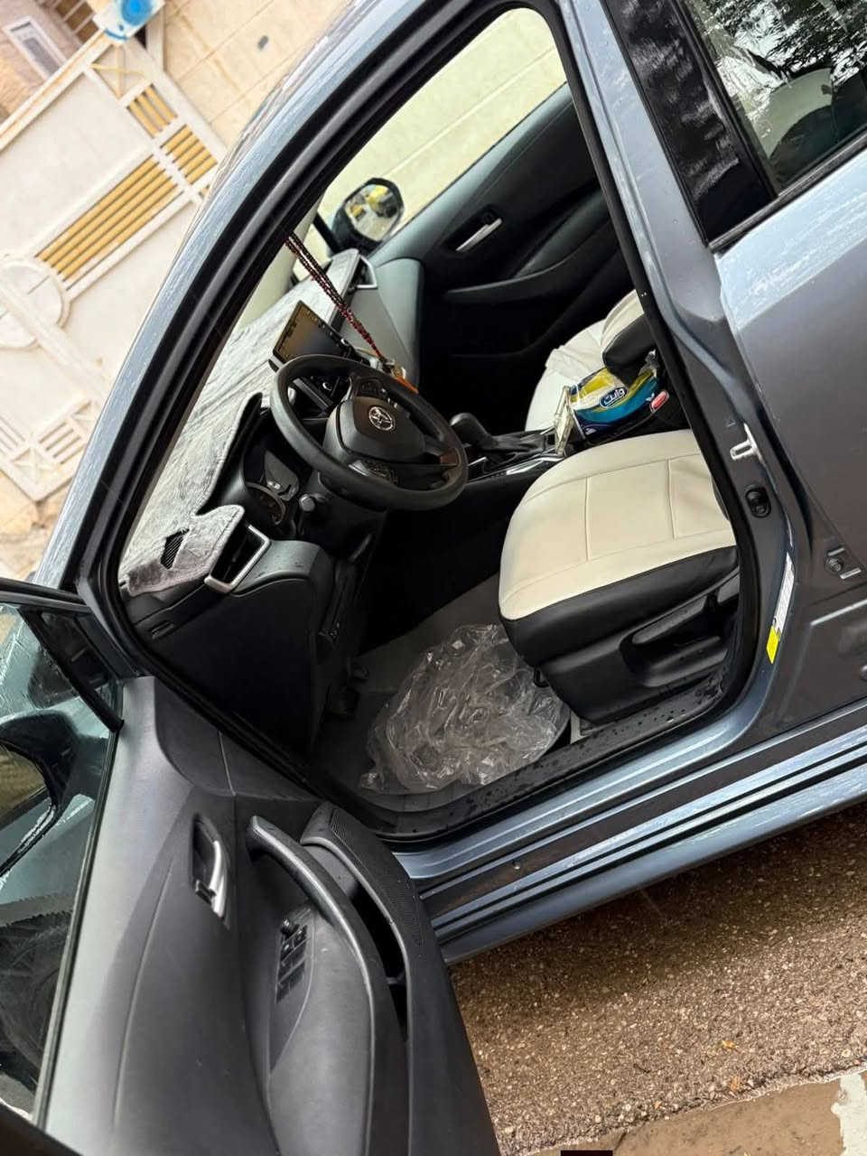 السلام علیکم تيوتا كورلا LE موديل 2021 بغداد 
حادث تبديل بابين الايمن فقط نفس اللون

حجر صالنصه مكفول رادار شغال

دوشمه كشنات والارضيه في النواب

محرك 1800 المرغوب

سیاره ماشيه 60 الف جدیده مال بیت

السعر 100 وبيه مجال قليل جدا

***********للاستفسار

متواجد 24 ساعه
