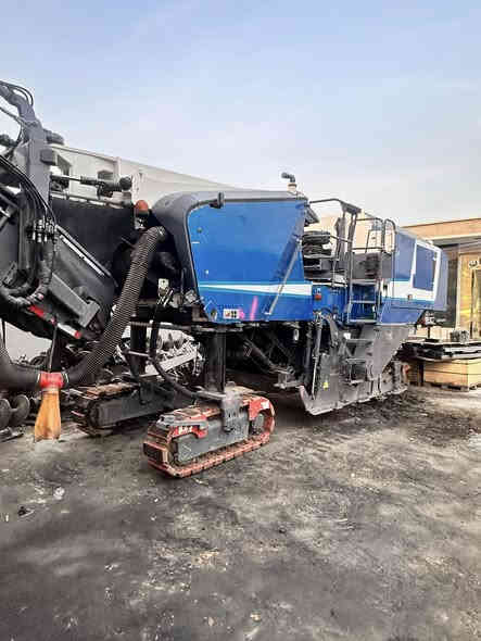 ✔️شركة علي عيدان 

دخول جديد الى العراق 

قاشطة ويرتكن 

الحجم / 210i 

الموديل / 2015 

الحاله / نظافه 90‎%‎ 

ساعات العمل / 5340 ساعه 

📍 العنوان / بغداد - النهظه - شارع شركة الضلال 
📞***********
