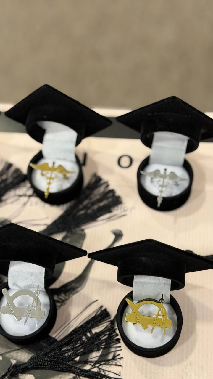 متوفرة محابس جميع التخصصات بالقناة
https://t.me/+7B1W0zONbHFiZDFi


**إذا كنت صاحب هذا الإعلان وتريد حذفه لأي سبب، رجاءا أرسل رسالة إلى الدعم الفني**