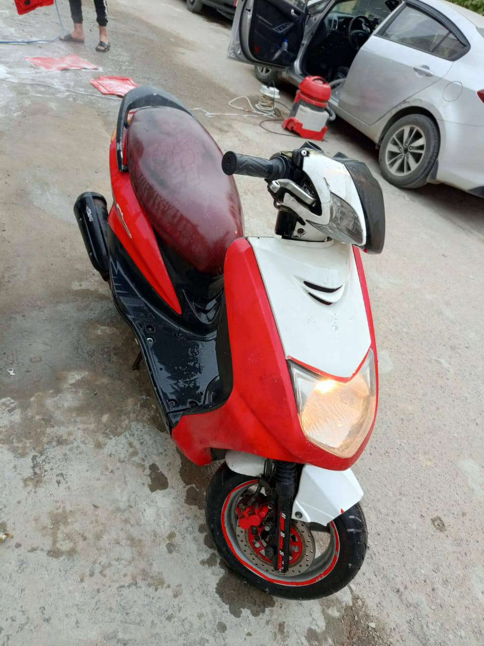 سلام عليكم سكنس نثيه 140 جاهز مكفوله كفاله عامه كابريتر نقصهه كيلو متر ميشتغل سلف هندر شغال كهربائيات شغاله سعر 550 مكاني تقاطع درويش ***********
