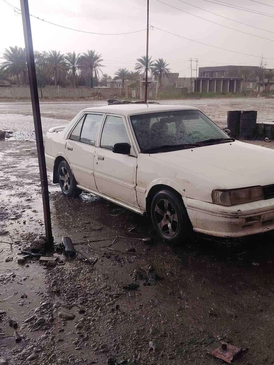 سلام عليكم للبيع كيه كابتل اوتو موديل 94 ديالئ محرك مسكر كير ومحرك خير من الله تدفئه شغاله وتبريد بس غاز  صدر 80 بالميه نقصها بس مشط كشر بلاد لا ضربه ولا طخه سياره تريد شويه ترتيبات بالكهربائيات سنويه ساقطه تحويل مباشر شوكت متريد السعر 20 وبيها مجال المكان ديالئ خان بني سعد قرب جامعة ديالئ هذا رقمي ***********
