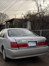 مەلیکە دوو دوگمە تراکشن بڕاوە 2001 مەکینە vvt کەم بەنزین خــــۆر   ناو...