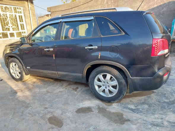 #السعر  #بلاش 120 سورنتو موديل 13 وارد امريكي السونار  مرفوق  ويه الصور  مكينه 2400جيتي السياره كله ليبل واحد  قطعتين صبغ القماره بس العرك جينه اثر طابوكهه
  كير  مكينه  خير من الله تخم تاير جديد  صدر امامي وخلفي  جديد  باتري جديد السياره  نص فول  اشاير بالمري. تحكم ستيرن جيهتين  بيع  او. مراوس حسب  الاتفاق  رقم الهاتف /***********
