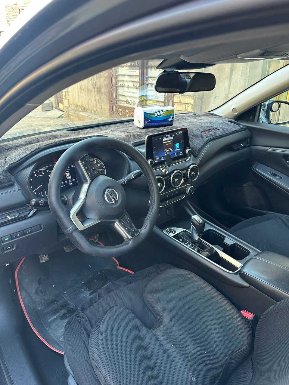 SentraSV2022
140ورقة قفل ضربتها مثل ما موضحا بلصورة وممأثر لا على كير ولا محرك ولا شاصي وبيها حادث من امريكا بلصندوق جداً جداً بسيط معدل بارد فقط ماشية 65الف ميل سيارة كلش حلوة ونضيفة 

مواصفات
محرك 1800 اقتصادي 
بصمة وبيها بصمة بل بابين الاماميات 
تبريد ثلج 
تحديد مسار 
النقطة العمياء 
حساسات امامية خلفية جانبية ٣٦٠ درجة الحساسات 
كشنات قماش 
ارضية مغلفة جديدة بعدها هية والكشنات
كامرة خلفية 
سيارة يم جناي يعني مو راكضة بعدها جديدة الشراي فقط يتواصل على الواتس اب فقط ***********
