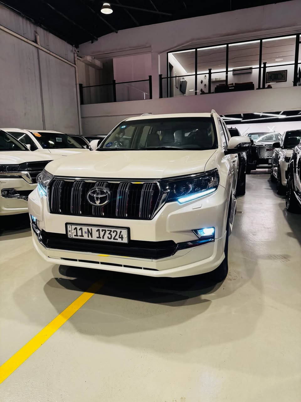 برادو 2018 VX
ضمان شركه ساز 
ماشيه 92الف كليو 
مكفوله 
السعر 40 الف دولار 

*********** بغداد, العراق
