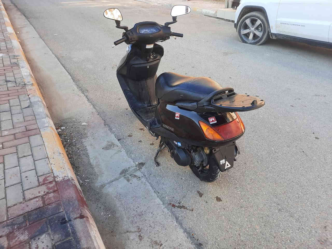 ادراجه سبيسي ياباني كفرات وكابريتر بلادي اصلي مختم ياباني كهرباءيات كله شغال قفل صندوق شغال قفل ستيرن دراجه نضيفه ناعمه فول الهاتف *********** المكان كوت داموك طشاش
