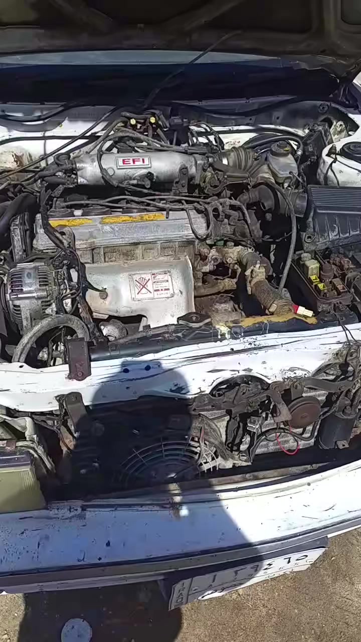 السلام عليكم
للبيع غراض كرونه 91 
محرك وگير كورلا مكفولات جدد 
+بك لايت+بريشر وعنبار جديد 
التواصل *********** مكان ذي قار
