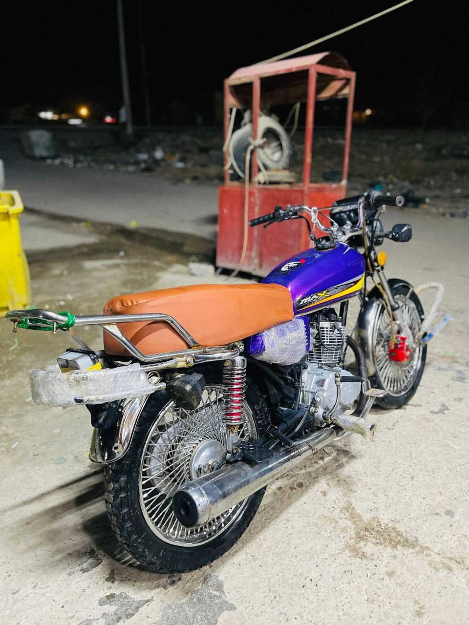 السلام عليكم لبيع تايكر 23 كامله مابيه اي نقص السعر 500 وبيه مجال مكان ديالى الخالص ***********
