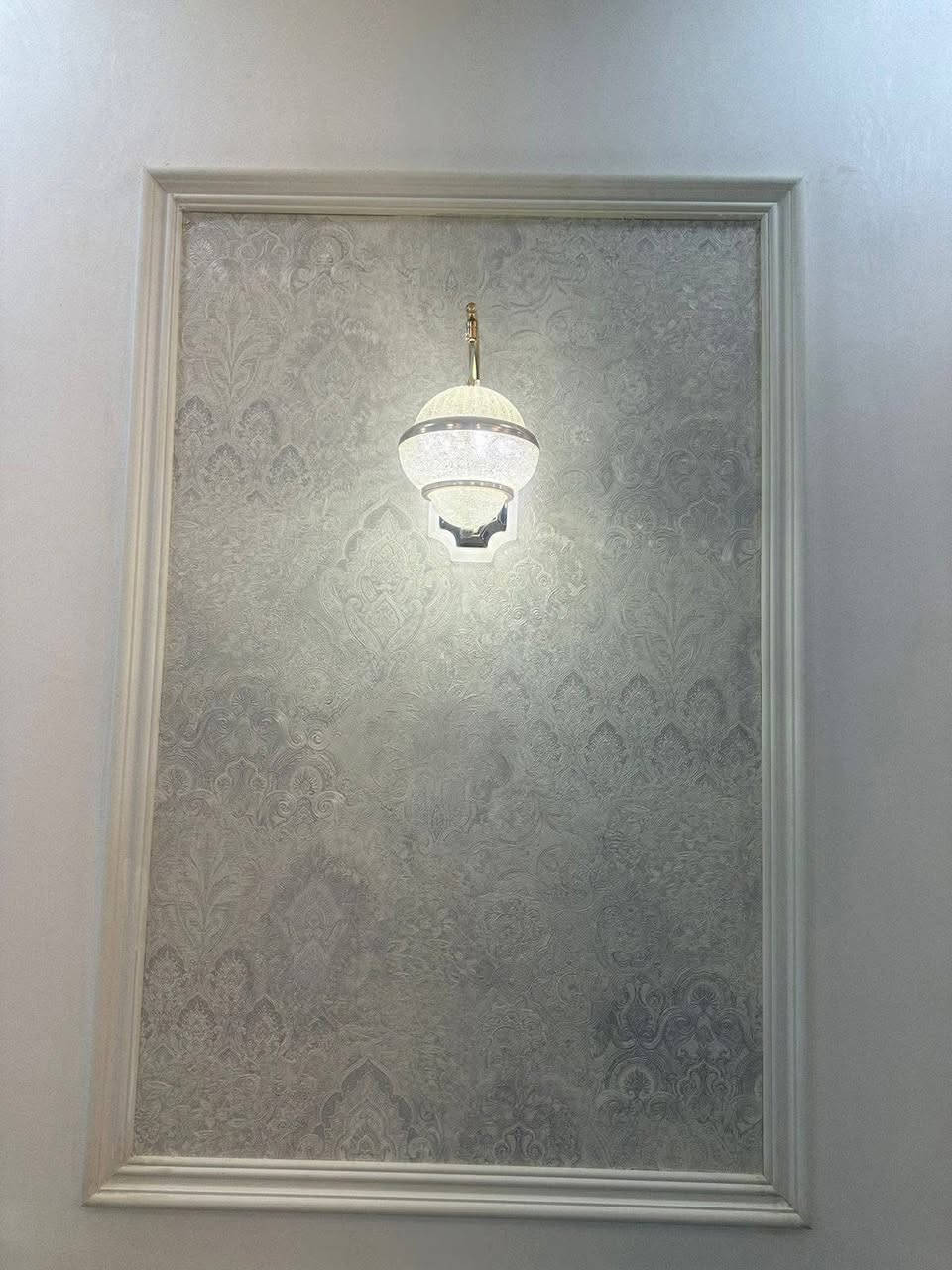 دار للبيع في حي الوفاه مساحه ١٠٠متر ثلاث غرف نوم ٢صاله والاستقبال ومطبخ صحيات جديد غير مسكون مكان مميز جدا صب كونكريت بناه درجه اولى هندسي منطقه 38
***********
