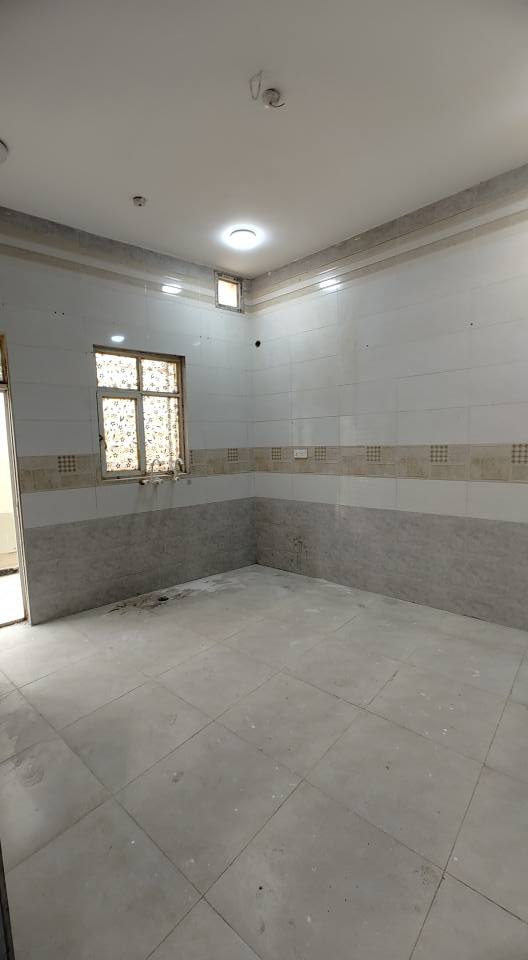 ⚜️ اسعد الله اوقاتكم احبتي
⭕ عنواننا التميز والابداع 
🔹يسر مكتب عقارت الأيهم الاعلان عن
🔲 دار للبيع 
⬅️ مساحة 120م
📌 البصرة شط العرب الصالحية قرب مدرسة الريف الزاهر يبعد 50م عن شارع الصالحية العام
♾️ يحتوي على غرفتين وصالة و استقبال و مطبخ وصحيات داخلية وخارجية ومناور 
💲 105 مليون قابل للتفاوض
📳 للاستفسار الاتصال او مراسلة واتساب
📞 ***********     ***********    محمد 
📌 او زيارة مكتب عقارات الأيهم في البصرة شط العرب الصالحية قرب سنتر المشكاة
⚠️                        اهلا وسهلا بكم شط العرب, البصرة
