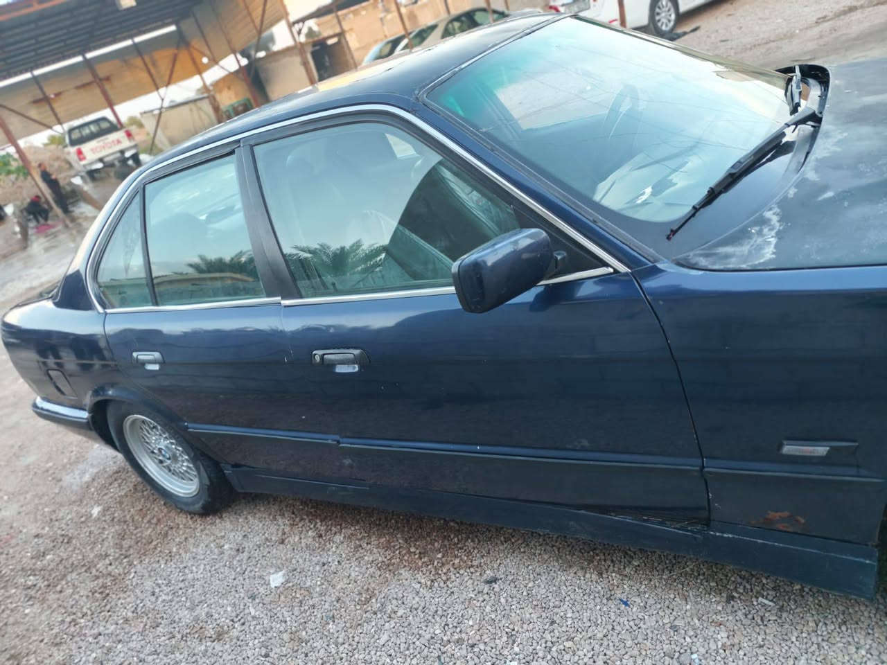 سلام عليكم
بيئم 525اصل 91
رقم انبار انكليزي تحويل مباشر
محرك مسكر 
كير ومحرك مكفولات 
تبريد شقال
سياره حلوه بيه طخه باب السايق
وياه باب مشتري بس ماشاده
وبنيد موحلو يرادله صبغ مكانه عامريه الفلوجه 
 السعر 42 وبيه مجال‏‪0773 511 8232‬‏
