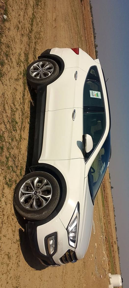 سنتافي خليجي فول مواصفات واحد علا واحد موديل 2016 محرك سته سلندر سبعه راكب بصمه بنراما كشن كهرباء كامره حساسات خلفي دفع رباعي ماشيه 113 كيلو تريد تحويل تريد وكاله بابل الحمزه الغربي خارج ***********
