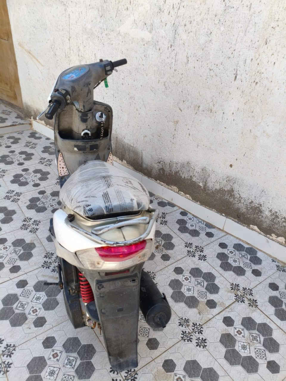 دراجه لبيع  ***********

