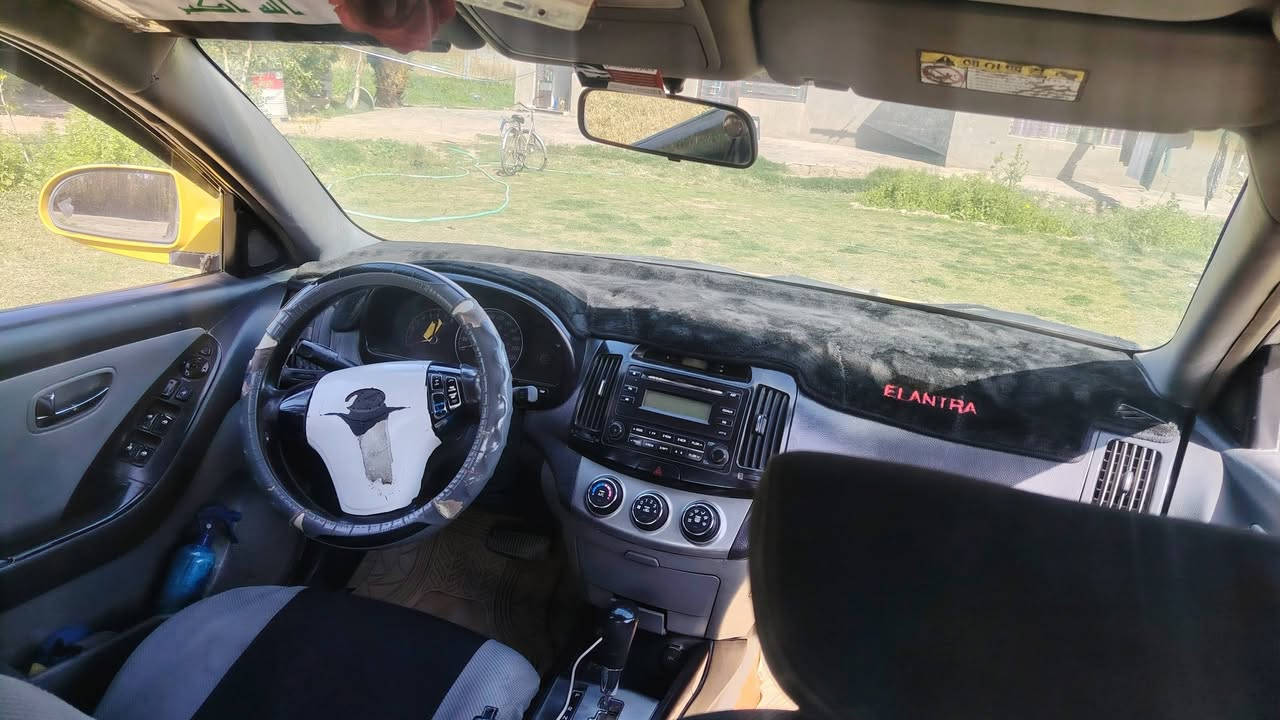 النترا للبيع 2010
كير ومحرك وتبريد وصدر  كله مكفول
السياره بيه عرقجينه مبدله
السياره بسمي مصفره هيئه وغرامات
السعر 69 وبيه مجال 
مكان بابل جبله
***********
