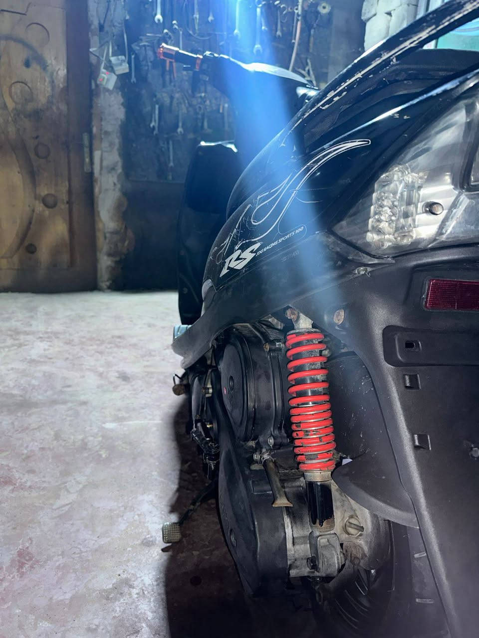 سلام عليكم ماكس عدله لبيع بلادي كلها من لطول لطول سلف كابريتر صليات مختمه ختم واحد ويه لمكينه بلادي ممفتوحه كهربائيات كلها شغاله مكاني مدينه الصدر السعر خاص او تصال***********
