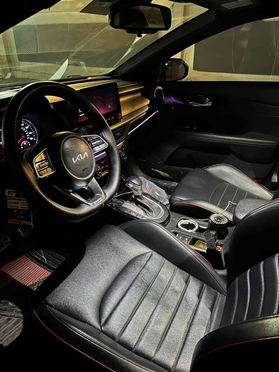 السلام عليكم
سياره كيا فورتي GT 2024 للبيع فول مواصفات :
فتحة سقف
كشنات كهربائيه 
كشنات حار + بارد 
قطعتين تبريد 
رادار تحكم
كاميرا خلفيه 
سياقه أليه 
بصمه تشغيل عن بعد 
مثبت سرعه
اناره وتحذير 
نقاط عمياء بالجانبين 

شرط التحويل وسياره نضيفه صيانه دوريه كل شهر بوكاله كيا گير ومحرك شرط

السعر : 170 ورقه وبيها مجال بسيط للشراي 

للتواصل اتصال + وتساب 
***********
