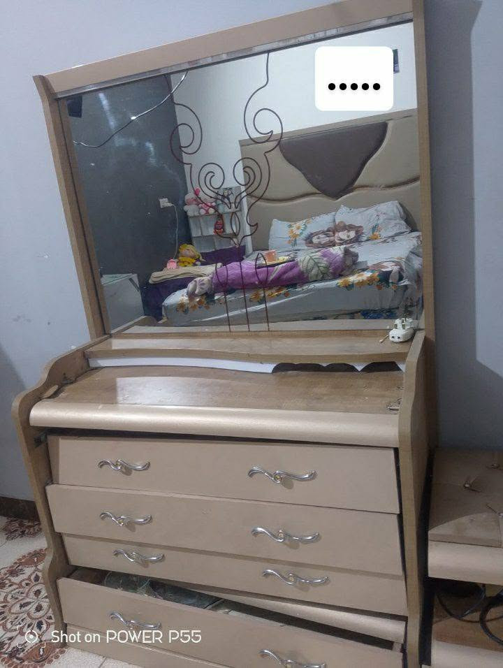 غرفة نوم ثقيل ضخمة كلش بيبان سلايت بيها اضرار بسيطه بلفتح والشد يتعدلن سجج جرارات وجامه بيها مكتبة وملحق كنتور فرار ميز تواليت ملحقات جرباية جربايه ام المخزن وتابوت مكاني كربلاء حي العسكري  سعر( 350وبيها مجال)


**إذا كنت صاحب هذا الإعلان وتريد حذفه لأي سبب، رجاءا أرسل رسالة إلى الدعم الفني**