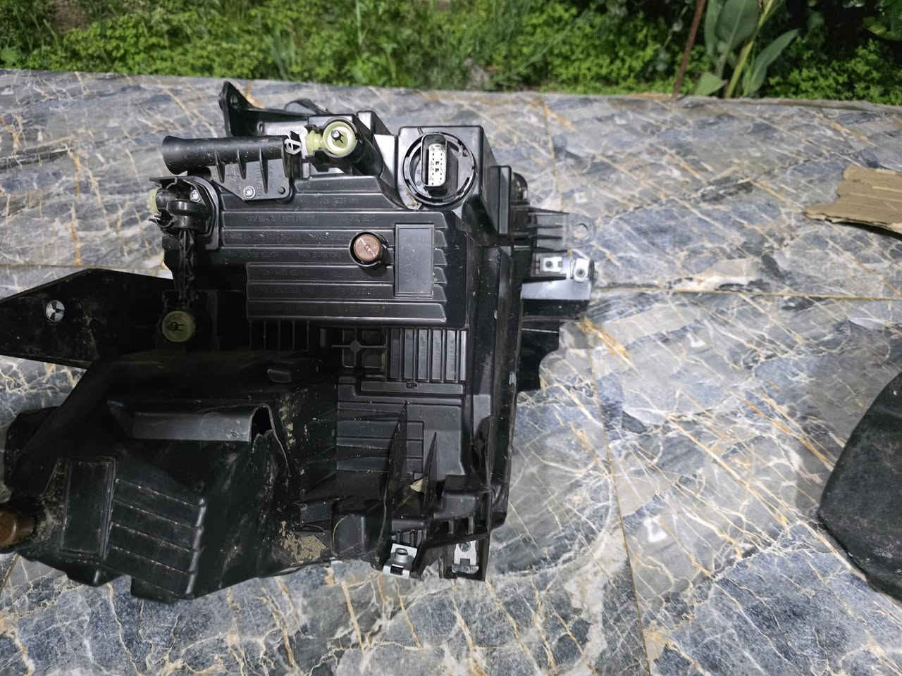 🔴للبيع🔴
لايت رام بك هورن 2025 الشكل الجديد اصلي📍
جهة اليسار ..السعر 400$ 
لل استفسار ::***********
