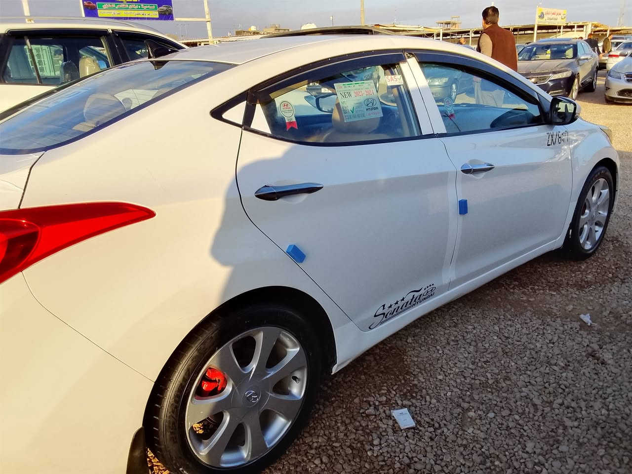 السلام عليكم اخوان
الانترا موديل 2012 السياره كفاله عامه وارد خليجي فوللل لاخير  كير ومحرك بلايلون حداديه خير من الله السياره أحله من الصور داخل صاج السعر 128 وبيه مجال حك جيتك  تدفئه  وتبريد.  للاستفسار.***********  🤍 للبيع فقطط
