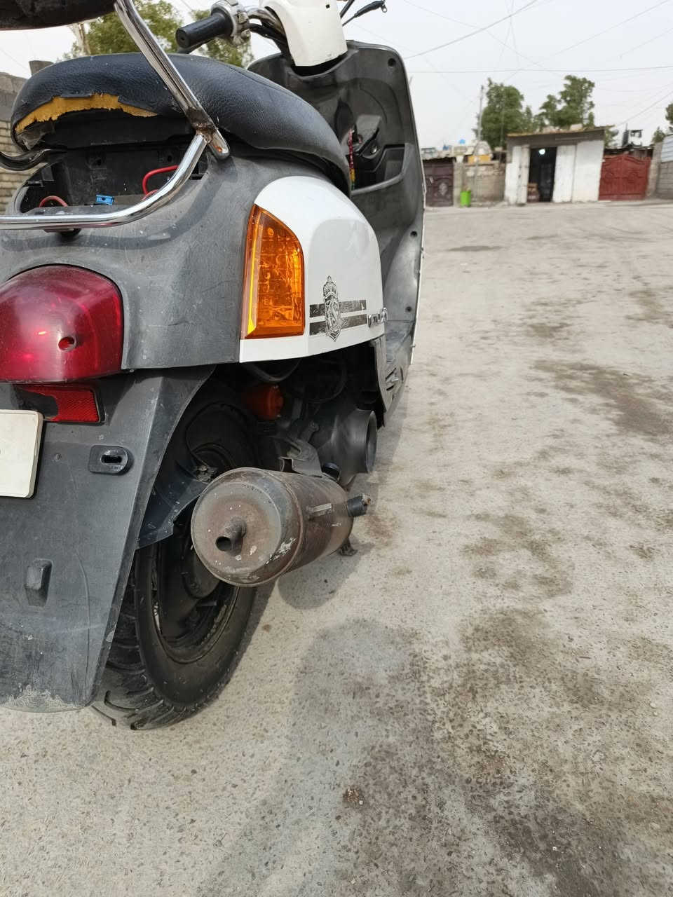 سلام عليكم دراجه ماكس بوليس كفاله عامه دراجه رمبه خير من الله كهربائية شغاله سلف وهندر نكره عنون شعب؟ سعر 500 

***********
