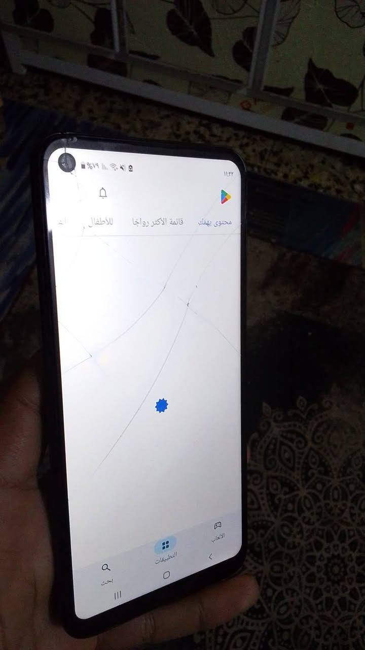 سلام عليكم 
جهاز A11
شاشه مفطره بس شغاله ممأثره بشي
تكدر تبدلها بعشرين لو اقل 
سعره ٥٠ الف 
كله شغال  خطين اتصال ذاكره ٣٢
مكاني التاميم بيع مستعجل
تواصل خاص


**إذا كنت صاحب هذا الإعلان وتريد حذفه لأي سبب، رجاءا أرسل رسالة إلى الدعم الفني**