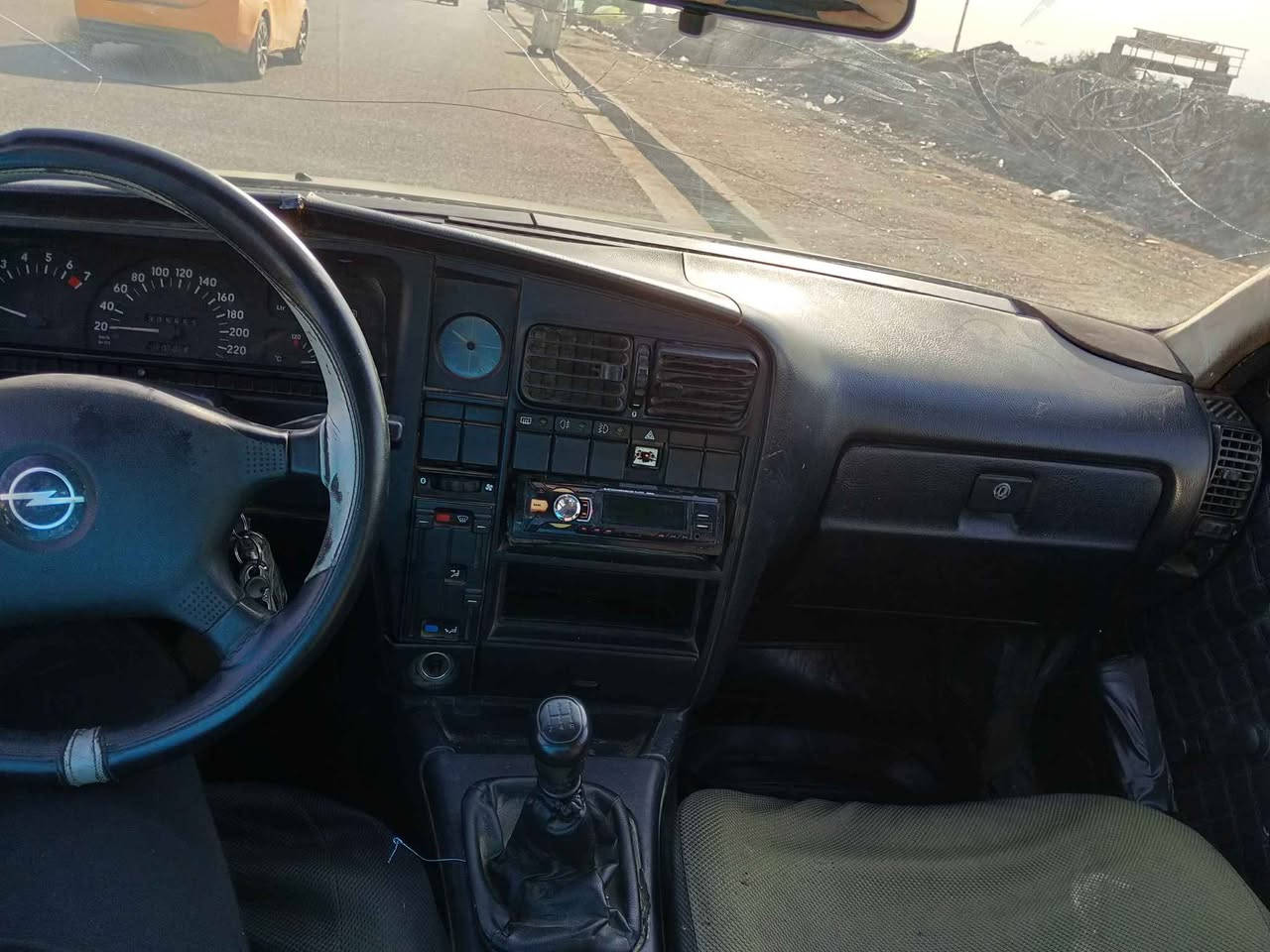 اوميكا للبيع موديل 1992مكينه 20 رقم كركوك مشروع وطني سنوية 2026 شهر 10 سيارة شرط التحويل و الوكالة سعر 24 بيها مجال قليل 
رقم الهاتف ***********مكان سيارة كركوك Singapore
