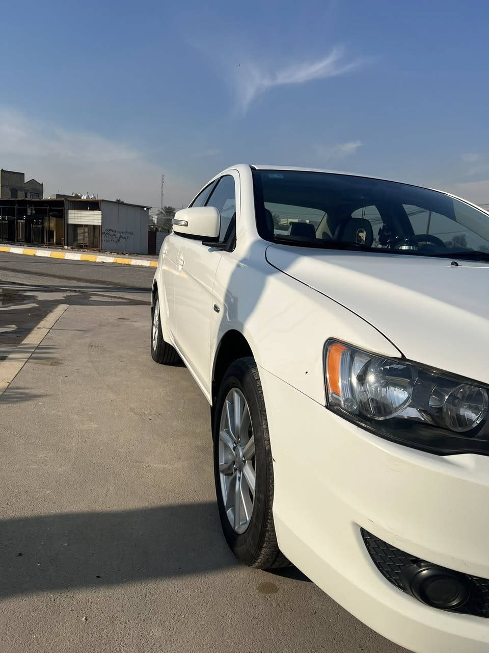 لانسر خليجي 2016 استلام شركة مكفولة *********** السعر 127 بيها مجال
