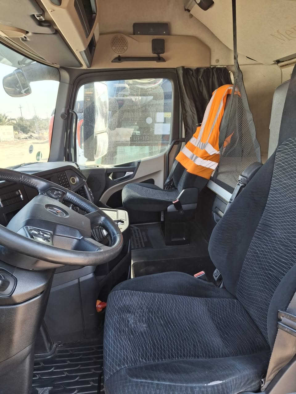 للبيع اكتروز وحش ٢٠١٨ ٢٥٤٨ كور عالي ٤٧١ كامره حساس رتايدر تبريد خزن ماشيه ٧٠٠  وجديده *********** *********** ***********
