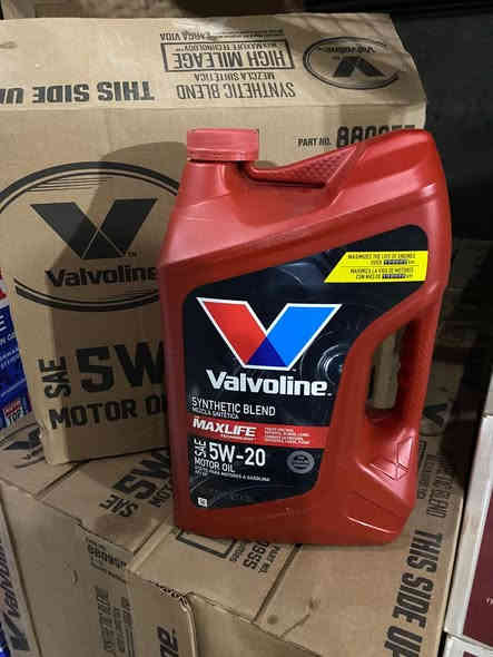 أيضاً توفرت زيوت فالفولين الامريكية لون الرصاصي والاحمر فئة ٥لتر 
وهيدروليك الكير ATF multi
فالفولين الازرق المصنوع من الغاز الطبيعي 
وزيوت ميتاسو اليابانية بكل القياسات والايتمات 
والاسعار تنافسية 
للأتصال. ***********
