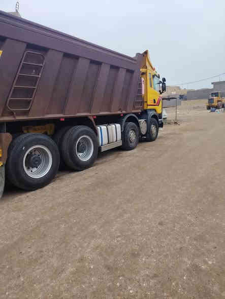 سكانيا للبيع موديل 2014 مكينه 8 حجم 620 مجموعة ورده العنوان الدوانيه تخم تاير *********** أو ***********
