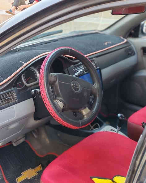 اوبترا ٢٠٠٧ كير اوتوماتيك كير محرك تبريد صدر كلها تمام السعر ٥٨ وبيها مجال
الاتصال ***********
