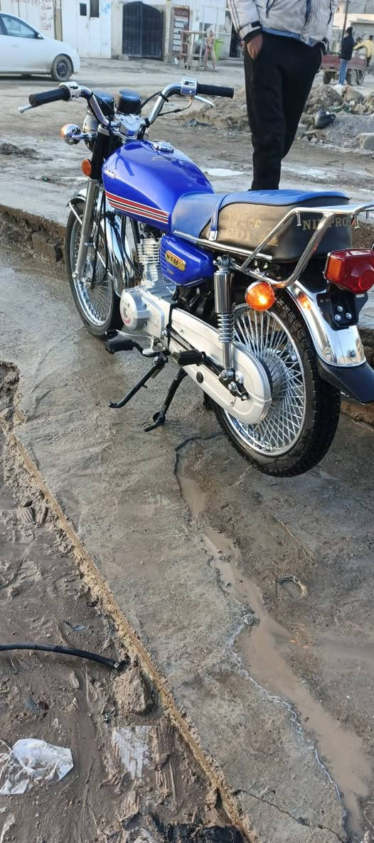 سعر 600 وبيها مجال بسيط هذا رقمي

***********
