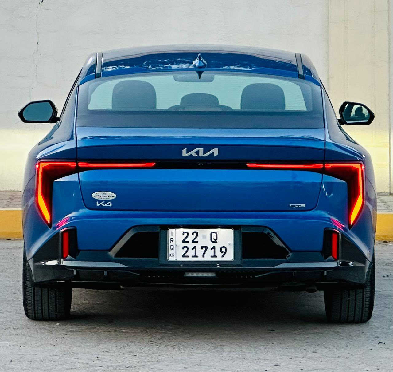 السلام عليكم
كيا K4 Gt
موديل 2025
فول مواصفات عده الفتحه 
ماشيه 5الف ميل 
السياره البنيد مبدل والجاملغ ربعه بارد 
السياره بدون لغد بدون شاصي 
بدون دواخل بدون ايرباك 
مكان السياره بغداد الشالجيه 
***********
