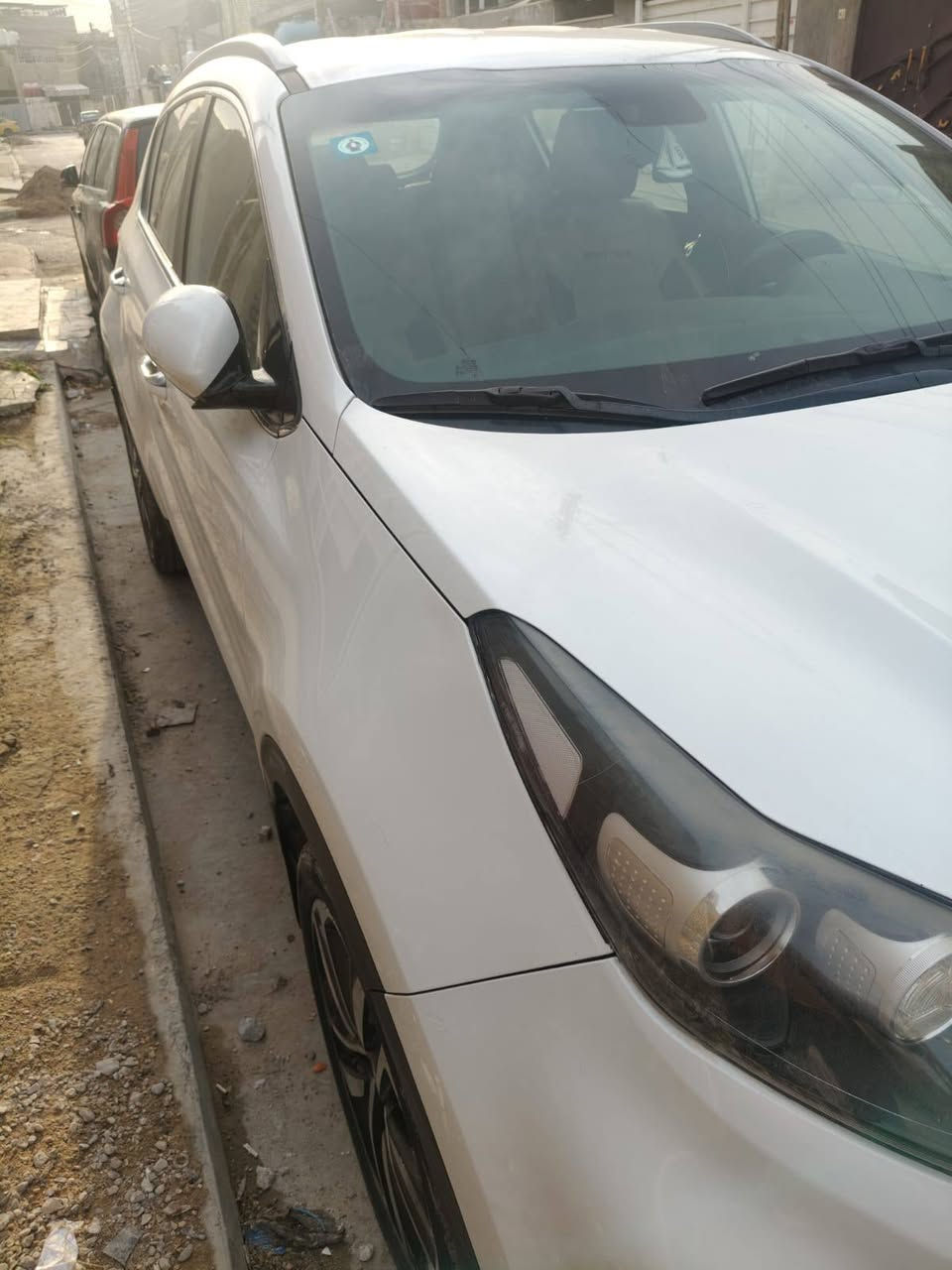 السلام عليكم سبورت موديل 20 مكفوله ماعده بارد واضح بل سونار فول ماعده فتحه ماشيه 66الف مكاني  بغداد تحويل ثاني يوم سعر 200وبيهه مجال ستفسار *********** أو ***********
