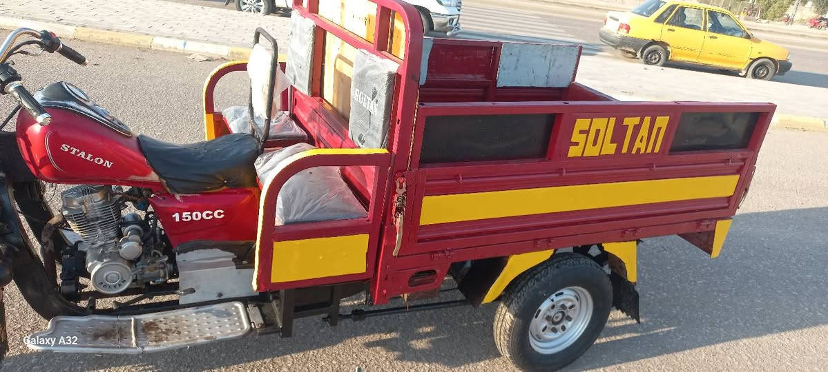 السلام عليكم ستوته للبيع موديل ١٥ الشاصي مكفول المكينه مجفته البدي مصبوغ للحلا كله جديد غراضه السعر مليون و٩٠٠ وبيه مجال المكان العماره القادسية الرقم ***********#***********
