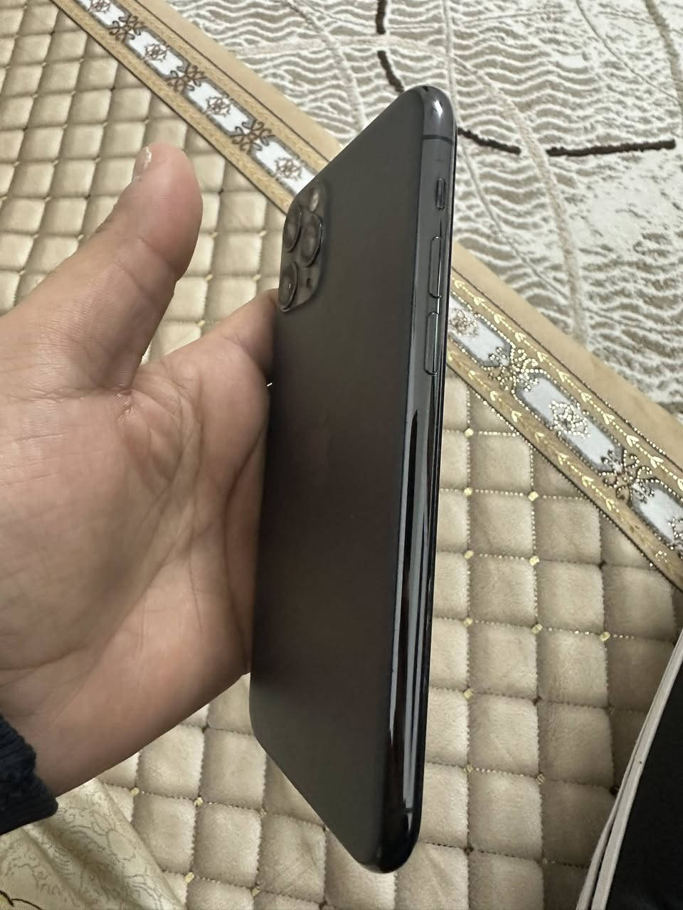 ايفون 11 پرو   ذاكرة 256 بطاريه 68 الجهاز على وضع الشركة وتربروف مامفتوح كله بلادي نضافة100% شخط مابي بالشرط سعره 265 الف


**إذا كنت صاحب هذا الإعلان وتريد حذفه لأي سبب، رجاءا أرسل رسالة إلى الدعم الفني**