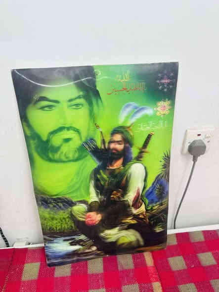 غراض للبيع السعر مكتوب عليه رقم الهاتف ***********
