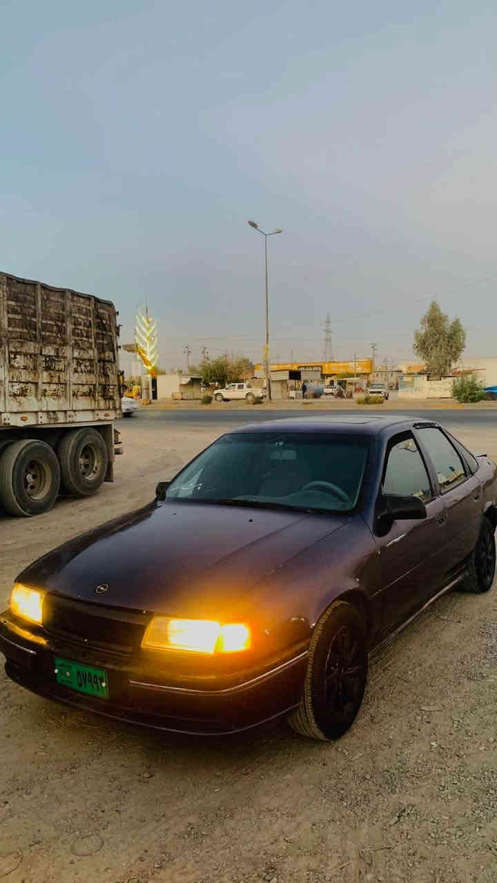 ڤیكترا بۆ فرۆشتن مۆدێل ١٩٩٢ مه‌كینه‌ ٢٠ ئێرفلۆی به‌شه‌ر 
به‌شه‌رتی به‌نزین كه‌م بخوا گه‌رمی ئیش ده‌كا گێر به‌ شه‌رت مه‌كینه‌ی تازه‌ ته‌عمیر كرایه‌ به‌شه‌رتی ئه‌وه‌ی ٣گێر ته‌رناشی بكه‌ له‌ قوه‌تی خۆی بێزاره‌ ناو غورفه‌ی لۆكه‌ ده‌شبولی نه‌ته‌قیه‌ به‌ره‌ ده‌ركه‌ی نه‌درایه‌ سه‌یاره‌كه‌ تازه‌ عیزام كرایه‌ سه‌قفی بێ سبوغه‌ كاره‌بای ئیش ده‌كه‌ گێچه‌كانی هه‌مووی ئیش ده‌كه‌ به‌س به‌نزین نه‌بی تایه‌ی وه‌سه‌ته‌ تاخم سالێنسه‌ی تازه‌م گۆریه‌ سلایته‌ سه‌یاره‌كه‌ سه‌نه‌وی و واجیهه‌ی له‌گه‌ره‌ به‌ شه‌رتی مه‌ده‌نی هه‌تا مردنێ ده‌یده‌م مالی فه‌قیره‌ ره‌قه‌م وه‌ست ئه‌پ ***********جوابی جات ناده‌م ته‌له‌فۆن بكه‌ له‌ وه‌ست ئه‌پ ئه‌دمین گیان وه‌ری بگره  نرخی  ‌23 وەرەقەو مەجالیکی برایانە شوین هەولیر أربيل, العراق
