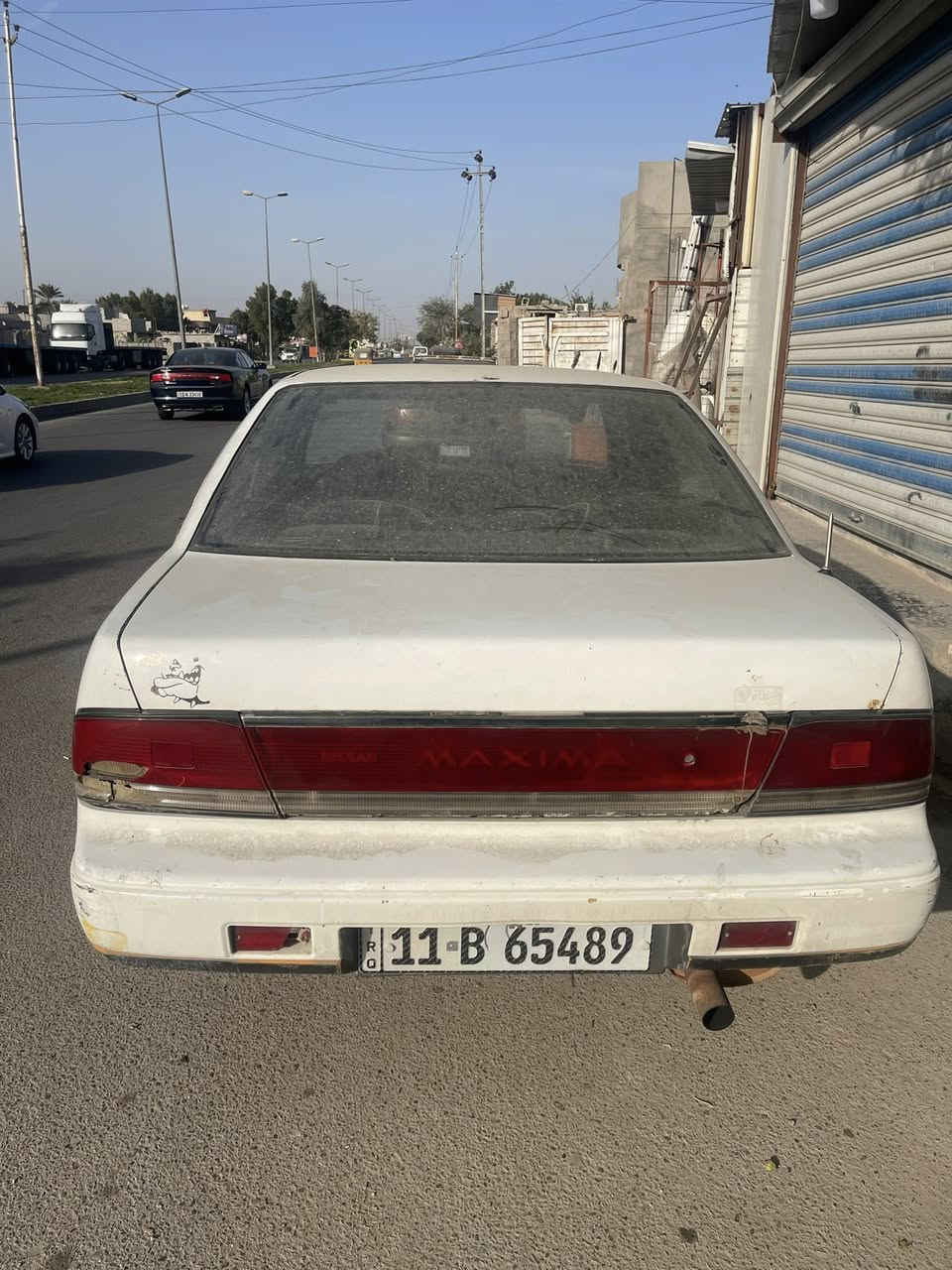 نيسان مكزما 89 بلادية بدون حادث لون ابيض فتحه بالسقف رقم دولي الجديد شرط التحويل كير اوتماتيك 

محرك صدر داخل غرفه السياره جديد كهربائيات  كله شغال ونضيف 
نقصهه فقط كير وخياسات بالكشر  الصدر مشدود جديد كامل قبل شهر  للبيع ب29 ورقه بغداد الزعفرانية  
رقمي للتواصل ‭ ‭0774 224 4899‬
